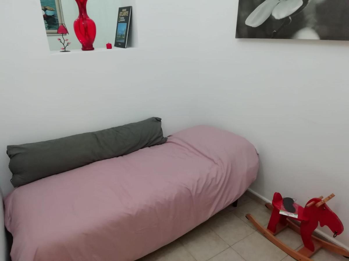 Rosso Quintino Lägenhet Bari Exteriör bild
